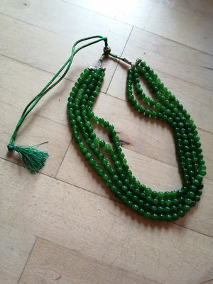 Grøn smaragd perlekæde, 3 strenge